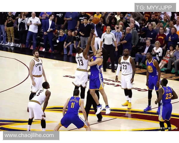 杜兰特32分,勇士逆风翻盘再胜骑士,总决赛2-0领先 杜兰特32分,勇士逆风翻盘再胜骑士,总决赛2-0领先